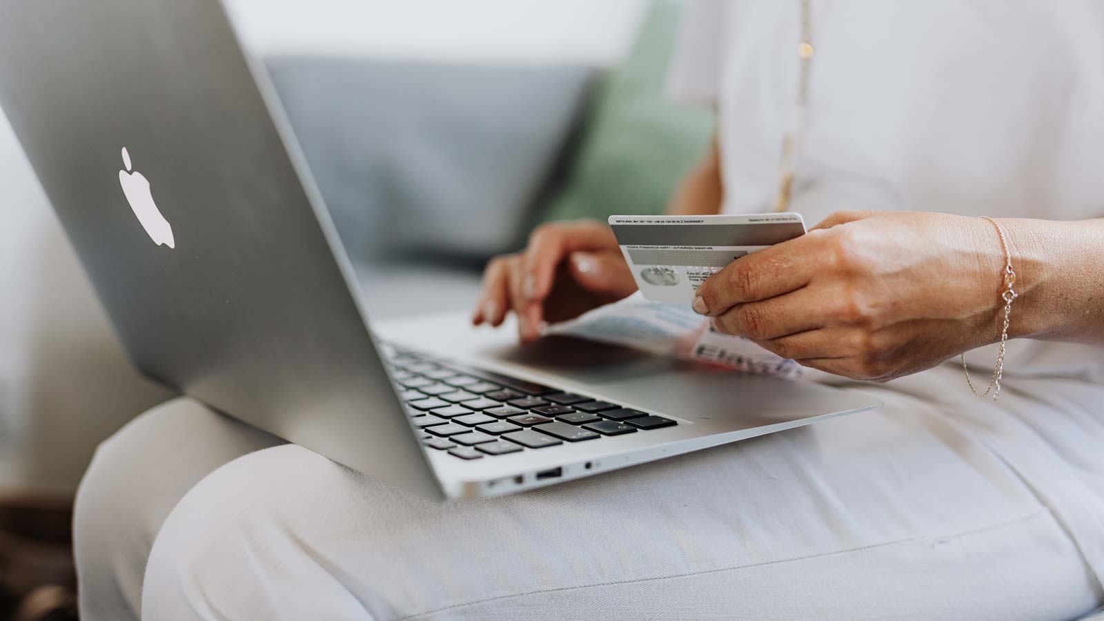 E-Commerce